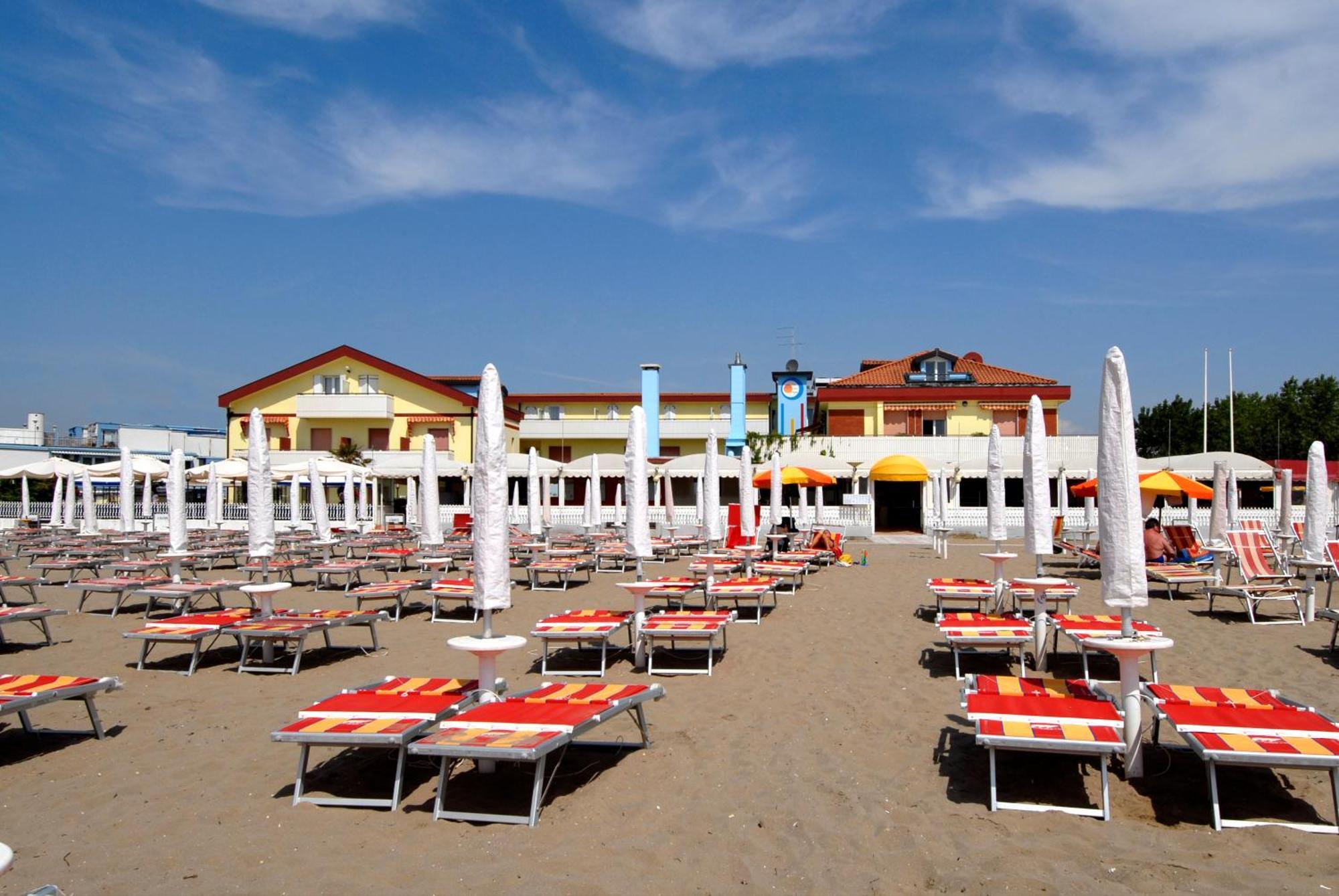 Hotel Righetto Fronte Mare Cavallino-Treporti Ngoại thất bức ảnh