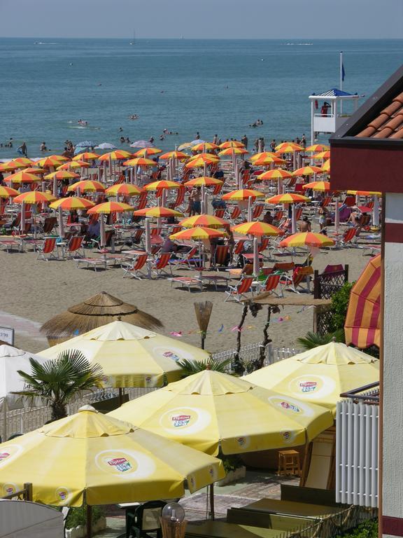 Hotel Righetto Fronte Mare Cavallino-Treporti Ngoại thất bức ảnh